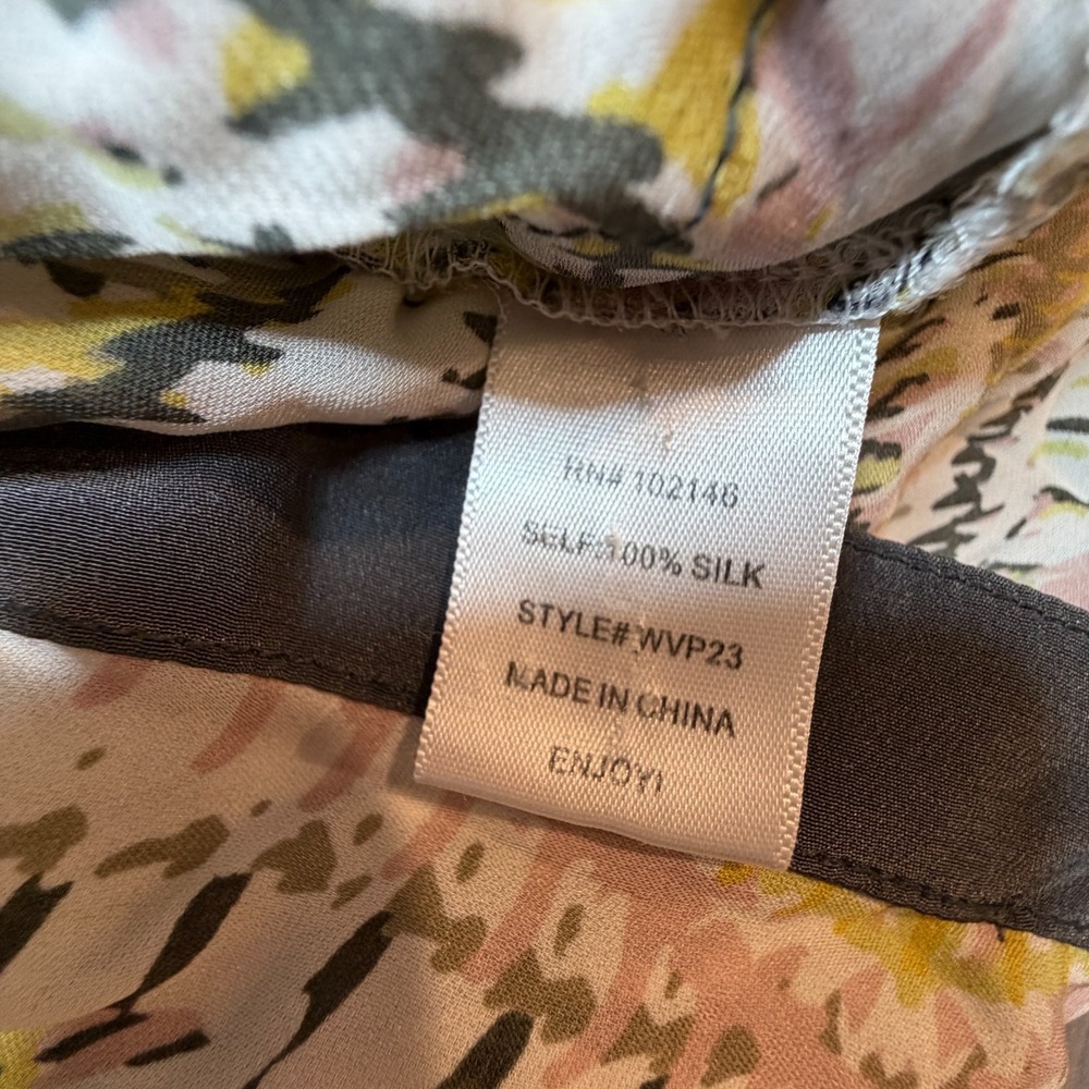 Michael Stars Blouse Women XS Silk multi color quarter sleeve flowy - Picture 5 of 8